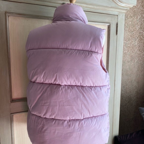 J. Crew Puffer Vest Medium Pink NWT - Picture 4 of 9